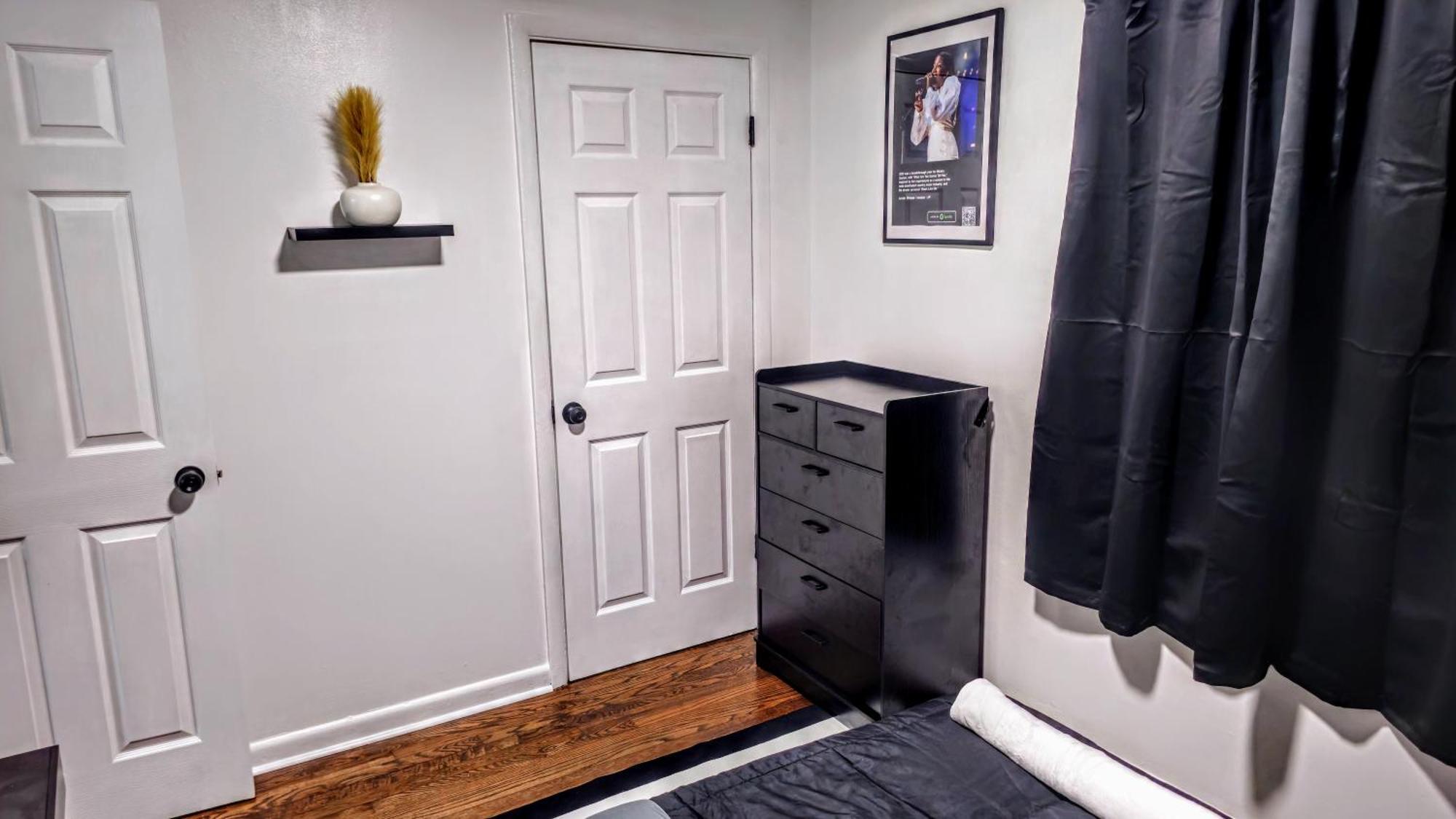 Apartment Luxury Duplex Unit In Unit A *